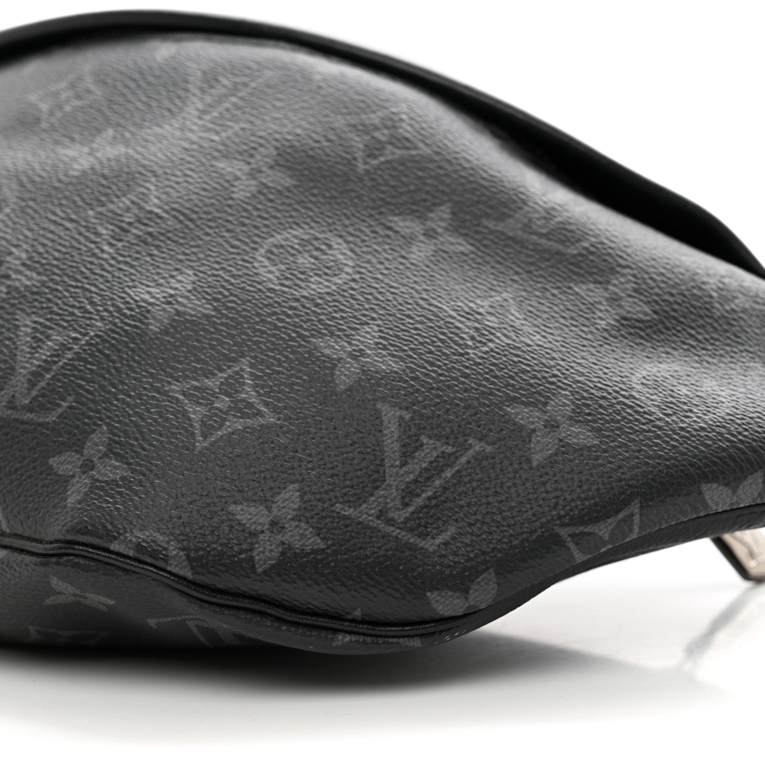 Louis Vuitton Monogram Eclipse Discovery Bumbag 9 of 9