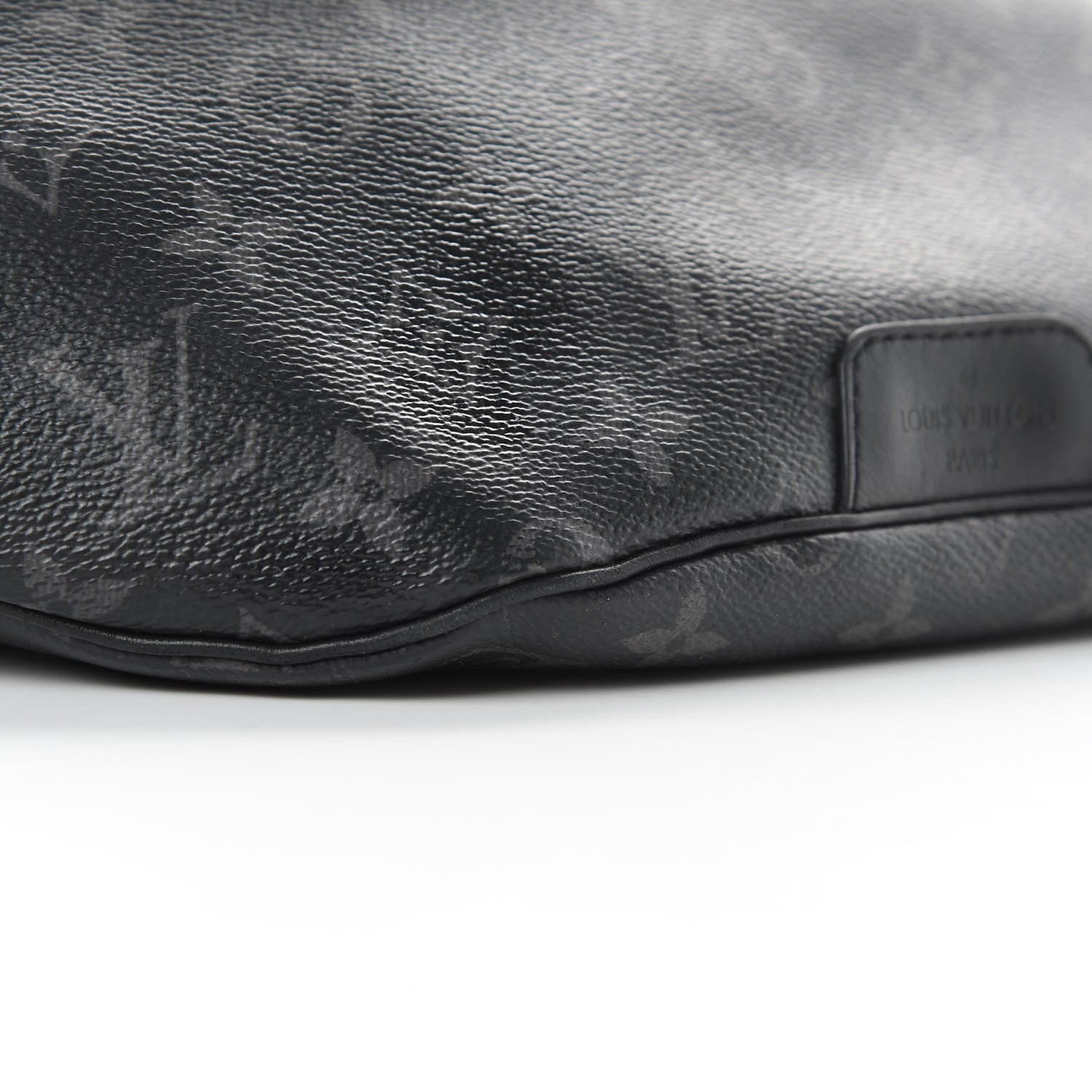 Louis Vuitton Monogram Eclipse Discovery Bumbag 8 of 16