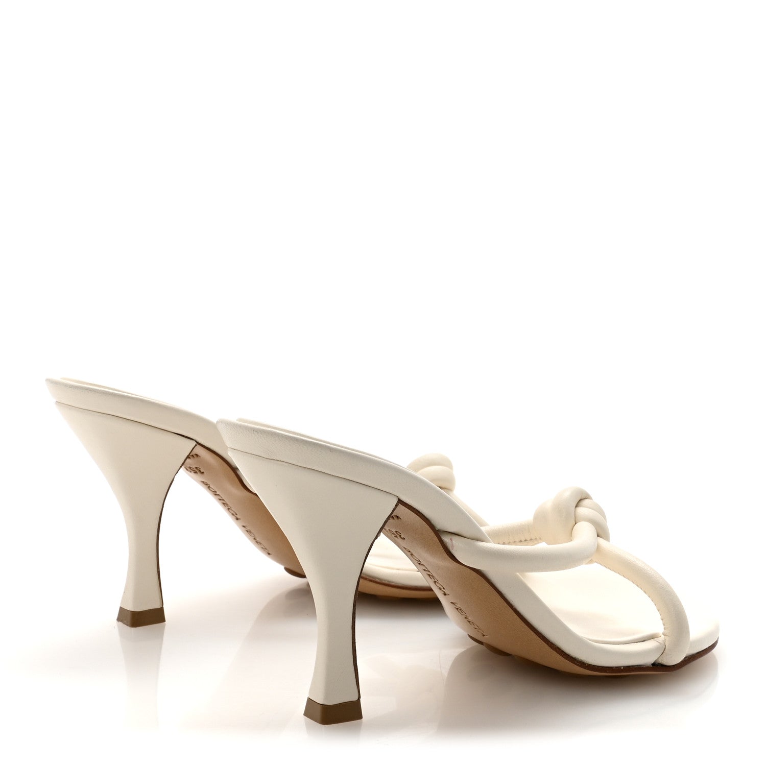 Bottega Veneta Lambskin Blink Knot Mule Sandals 35.5 White 1836256