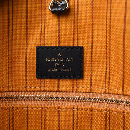 Louis Vuitton Monogram Giant Jungle Onthego GM Black 7 of 13