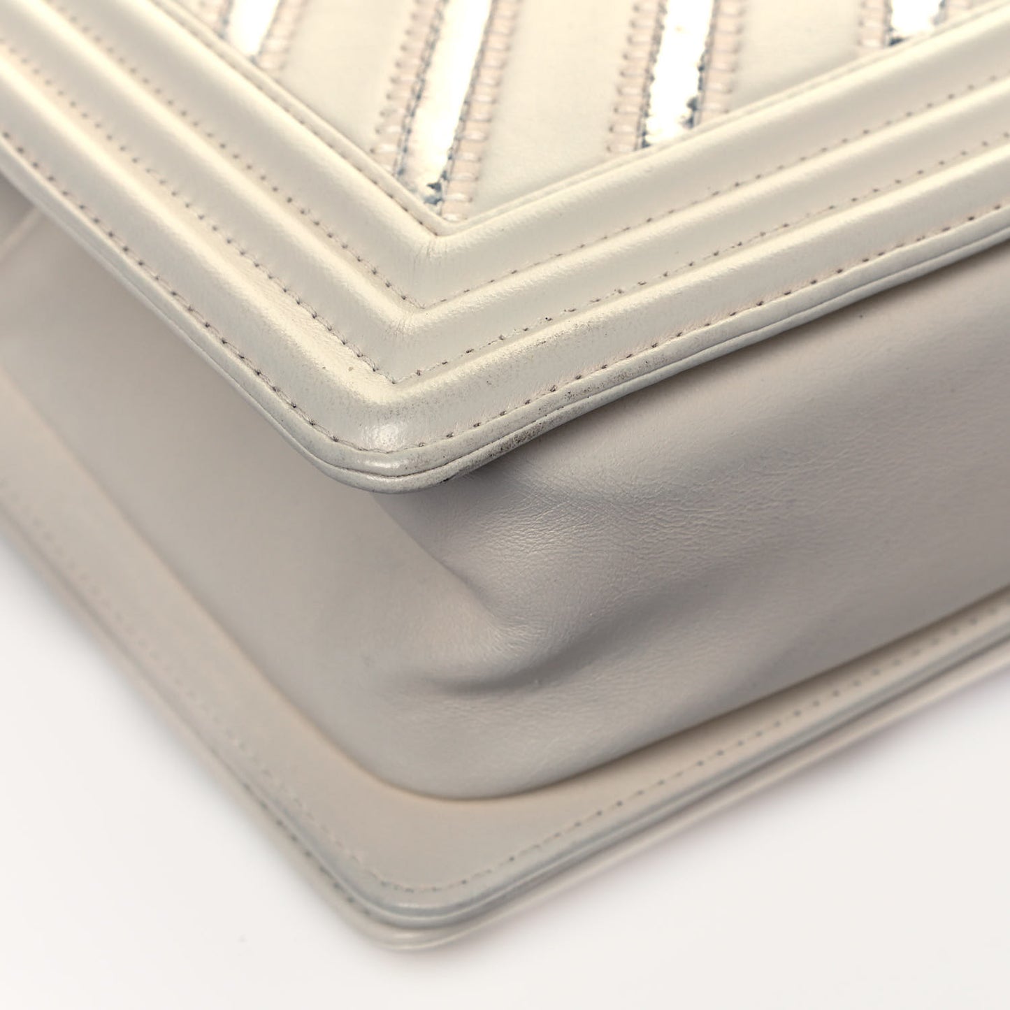 Lambskin Iridescent PVC Chevron Quilted Medium Boy Flap White Silver