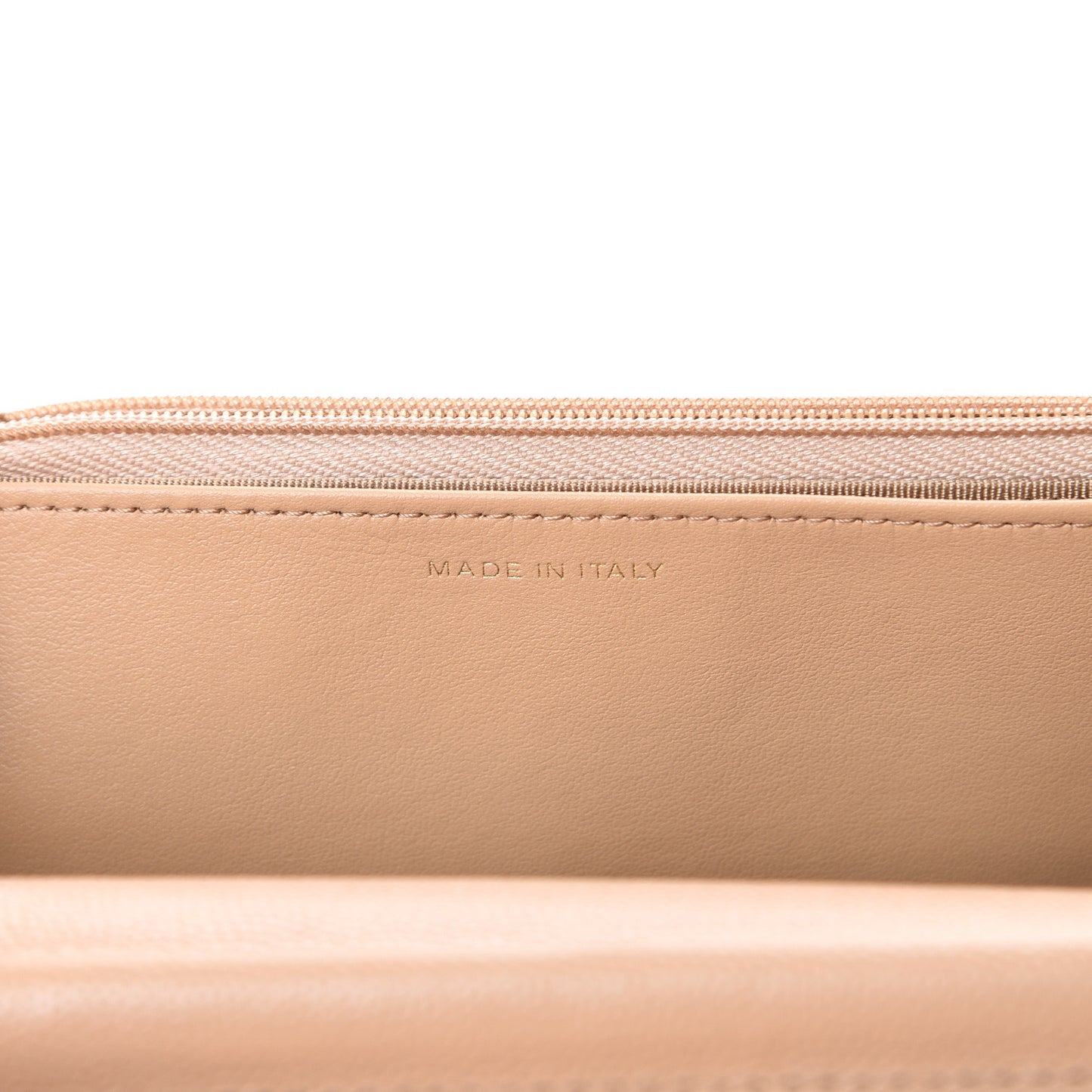 Caviar Quilted Wallet On Chain WOC Beige