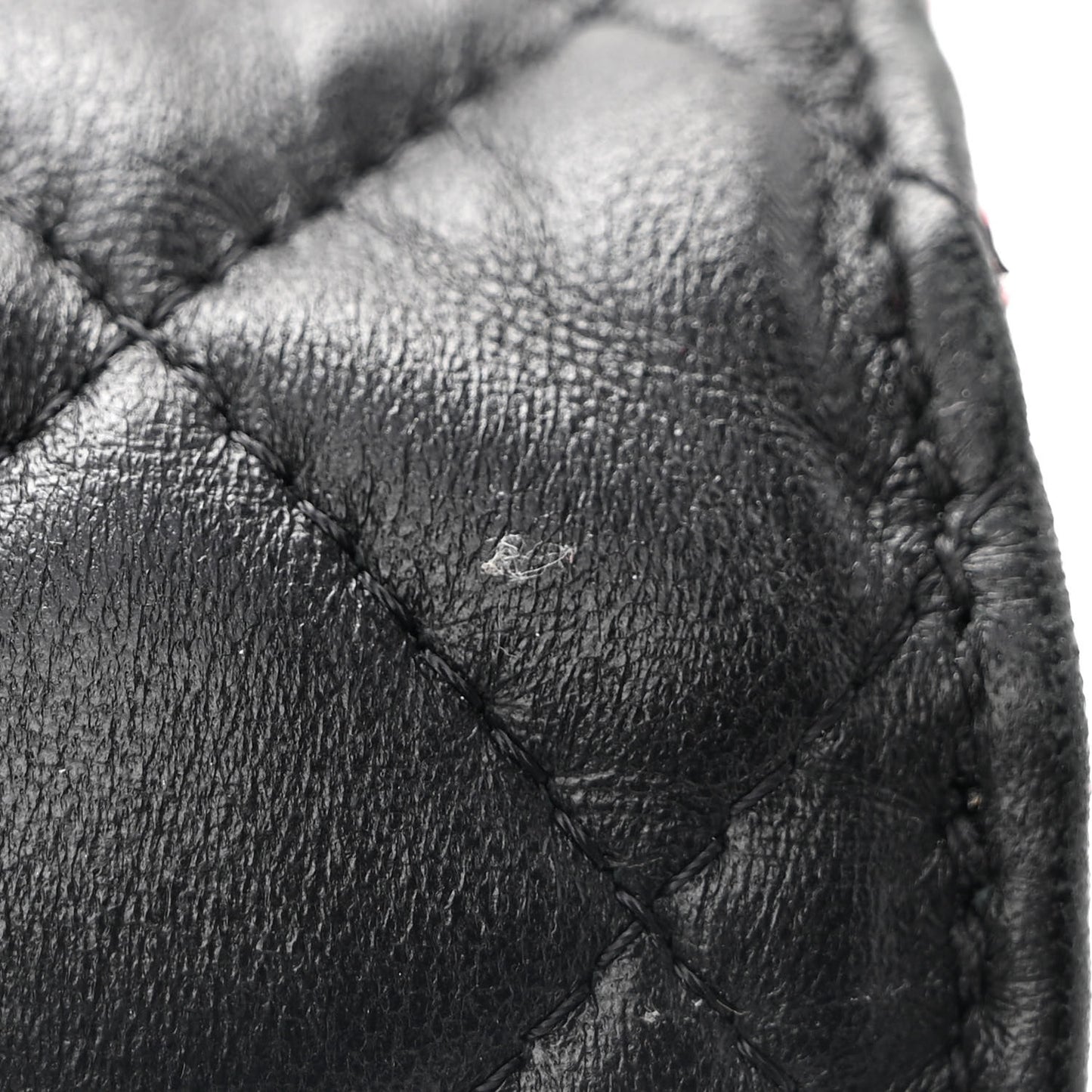 Calfskin Quilted Medium Skull Chain Crossbody Bag Black