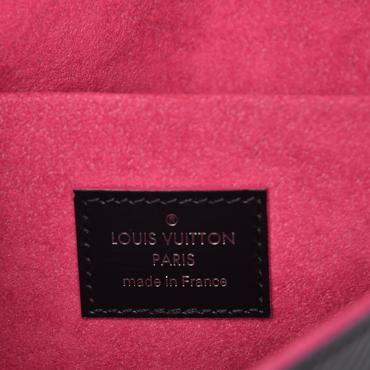 Epi Pochette Felicie Black Hot Pink