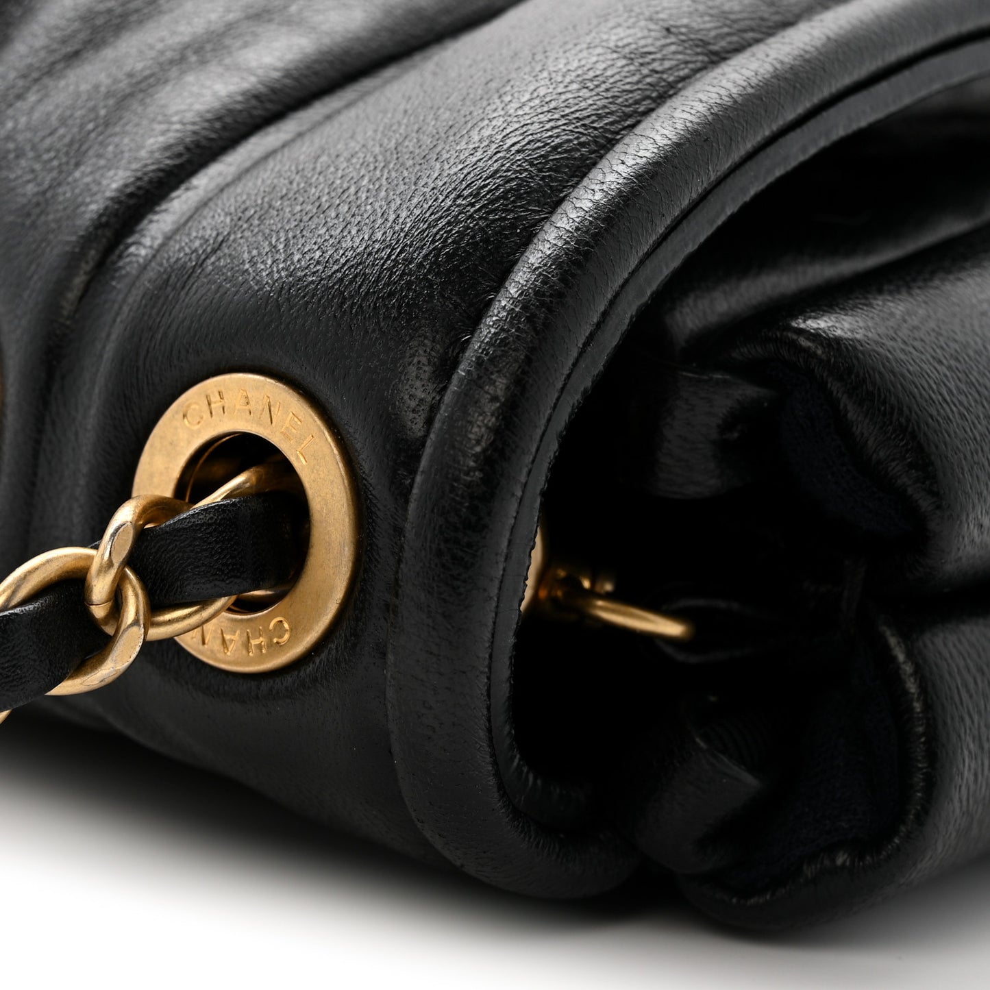 Lambskin Medium Simply Flap Black
