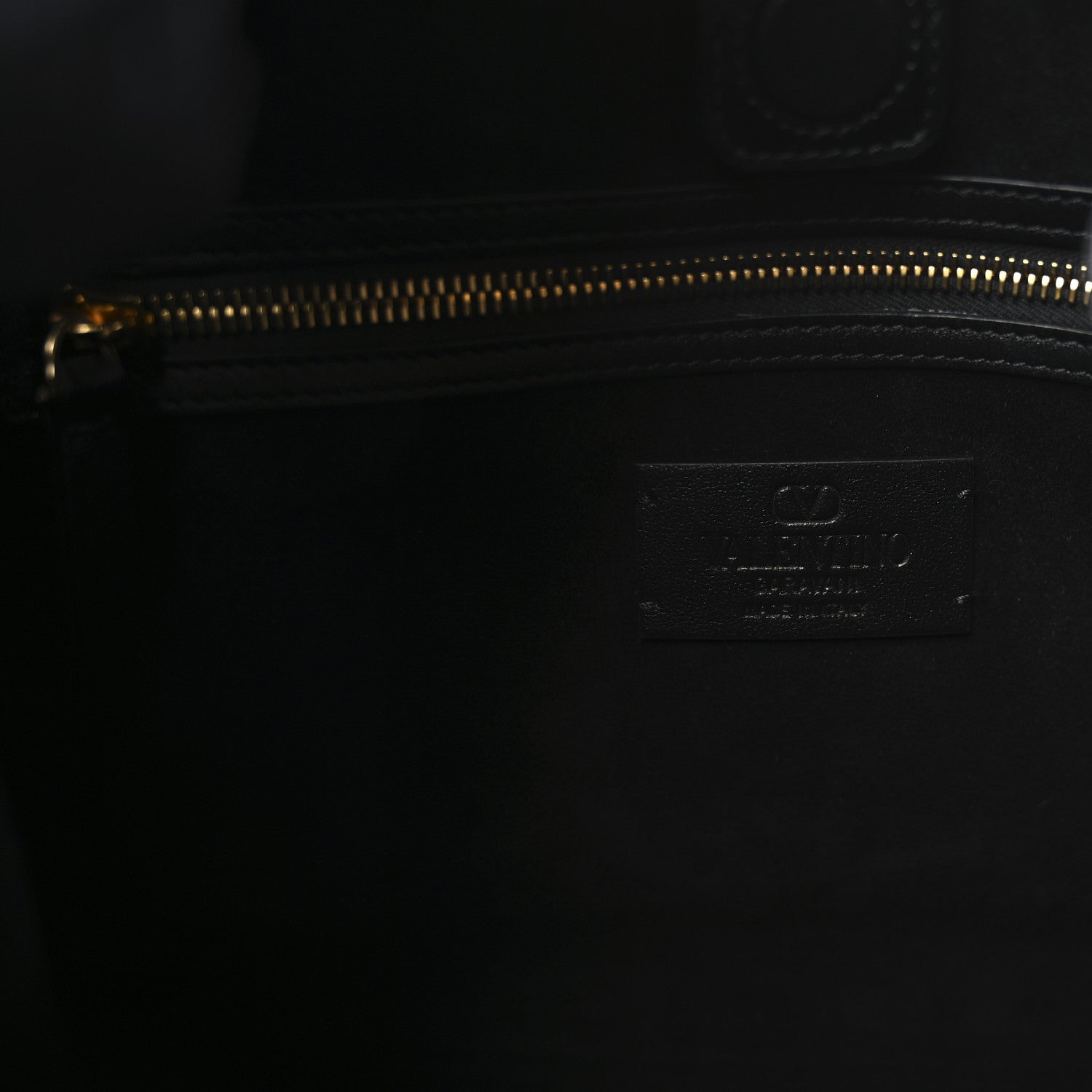 Valentino Garavani Calfskin Vlogo Medium Antibes Tote Black 6 of 9