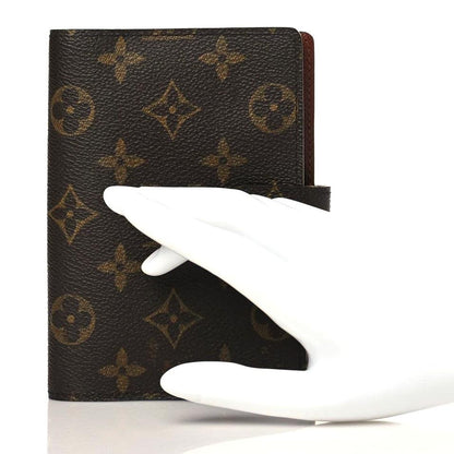 Louis Vuitton Monogram Small Ring Agenda 6 of 8