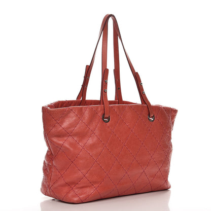 Chanel Glazed Calfskin Large On The Road Tote Red 3 of 10