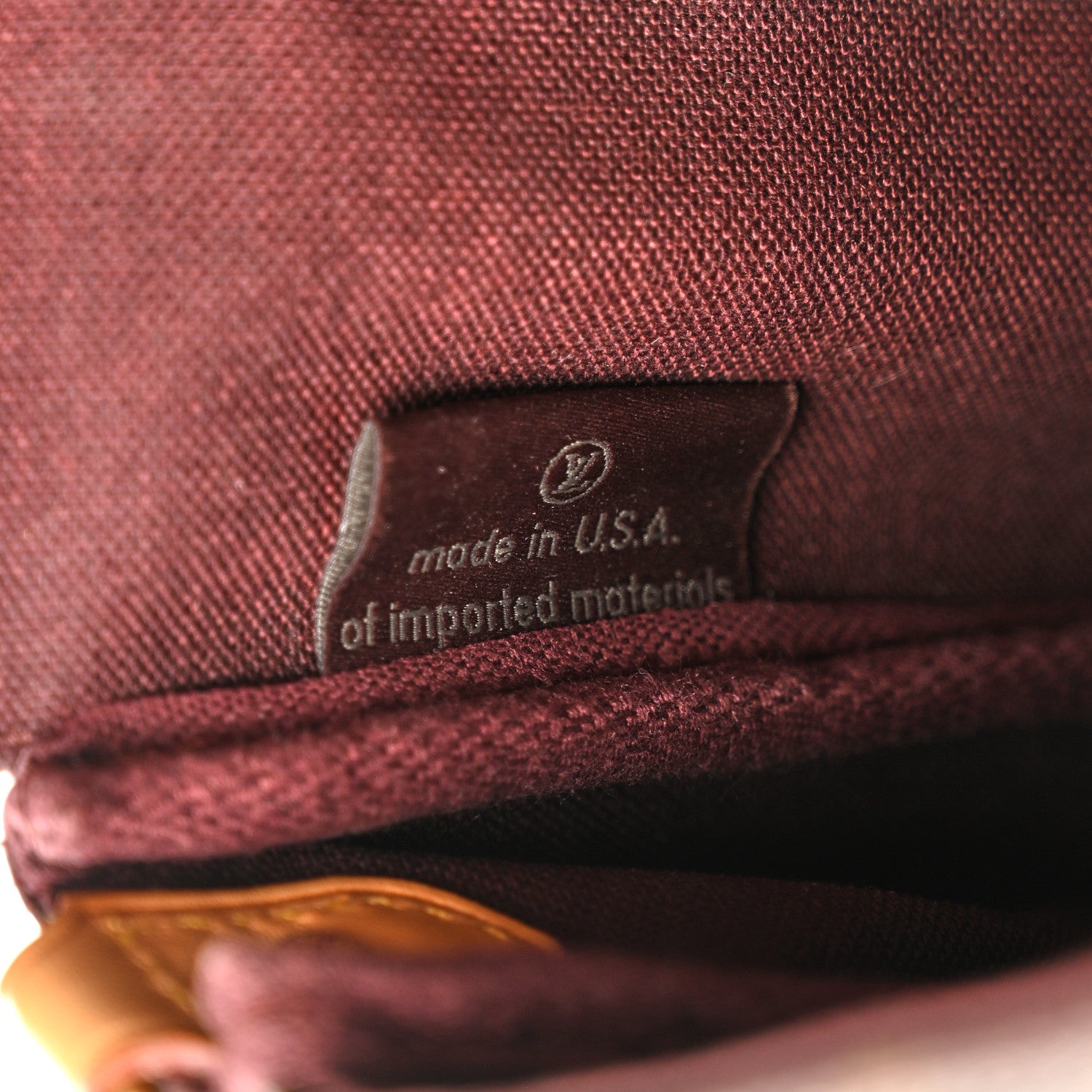 Louis Vuitton Monogram Favorite MM 7 of 15