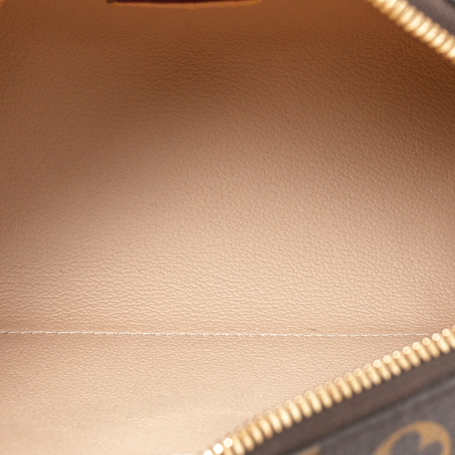 Louis Vuitton Monogram Cosmetic Pouch GM NM 5 of 10