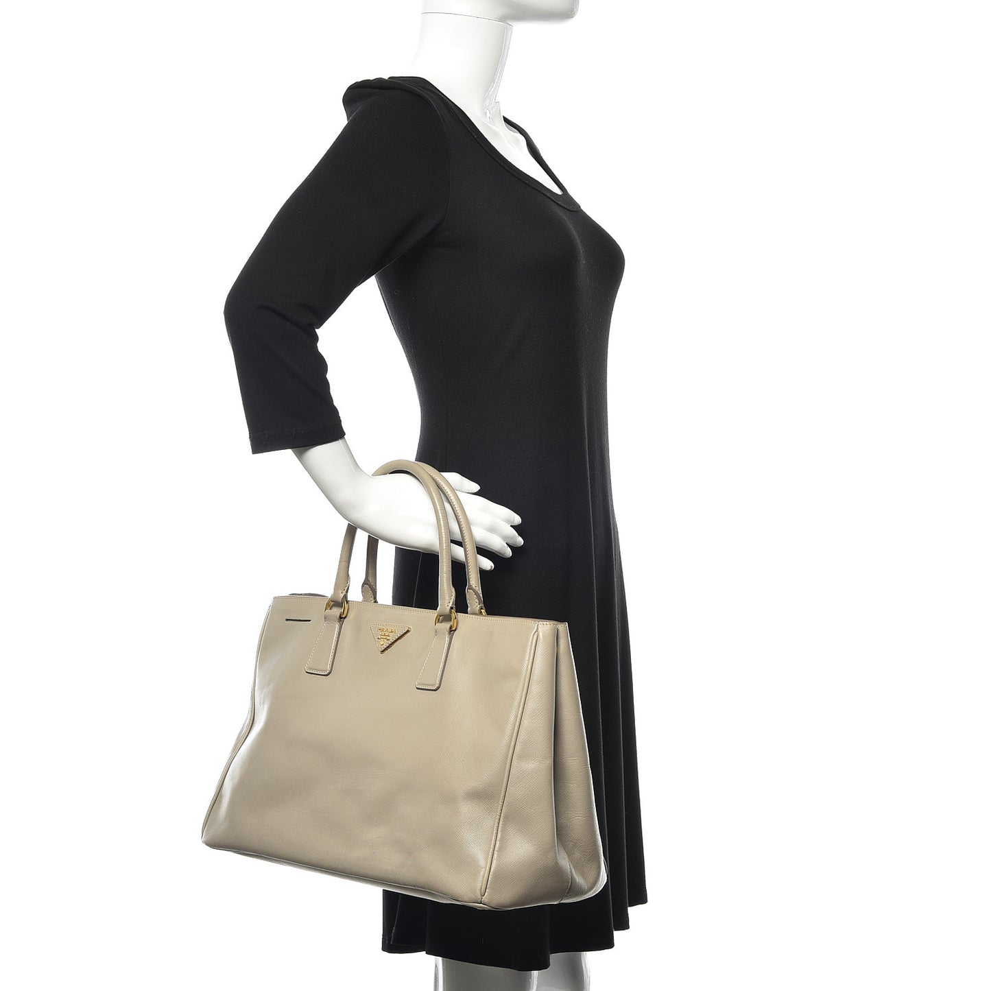 Saffiano Lux Large Tote Pomice