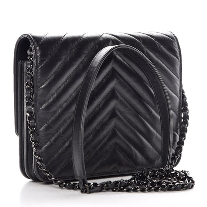 Chanel Aged Calfskin Chevron Quilted Reissue 2.55 Square Wallet On Chain WOC So Black 3 of 9