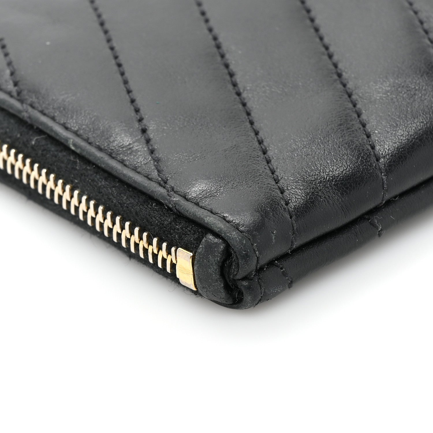 Saint Laurent Calfskin Matelasse Monogram Key Pouch Black 13 of 13