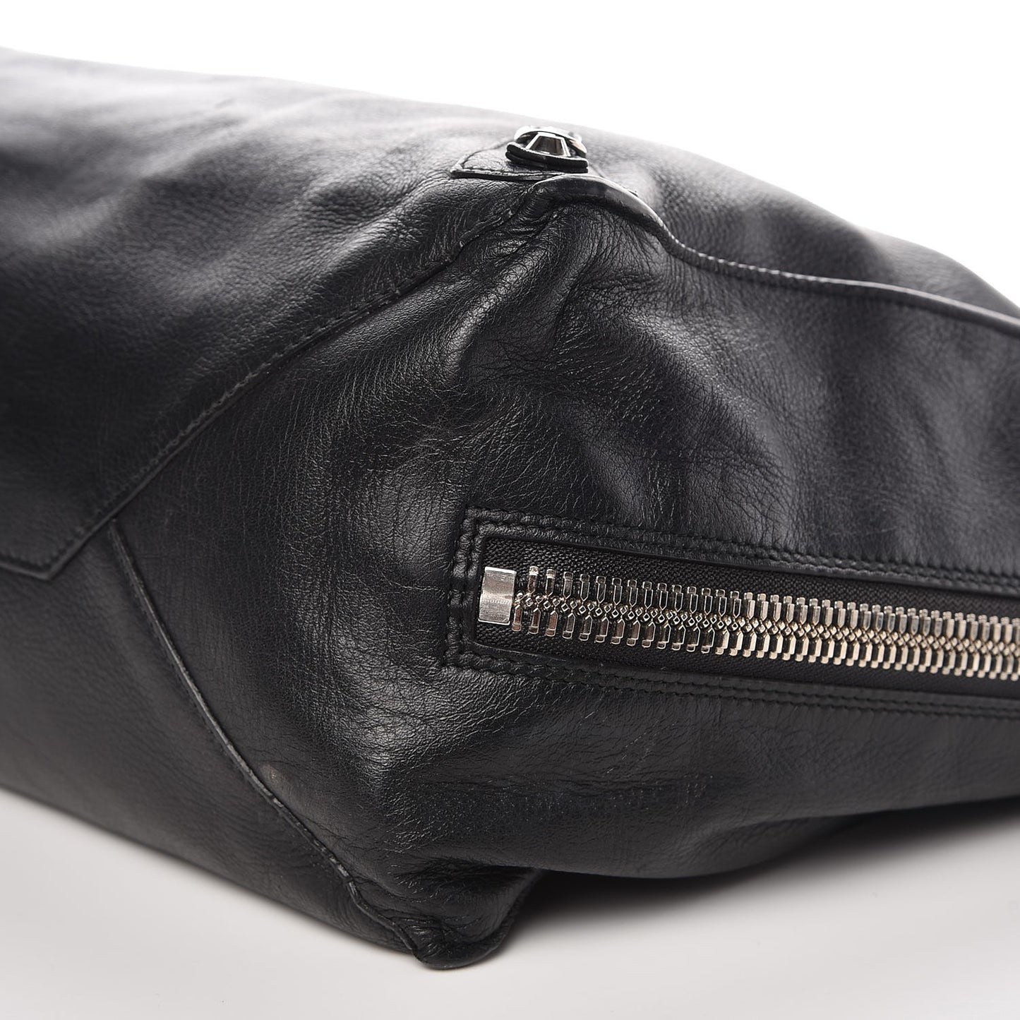 Supple Calfskin Papier A4 Zip Around Tote Black
