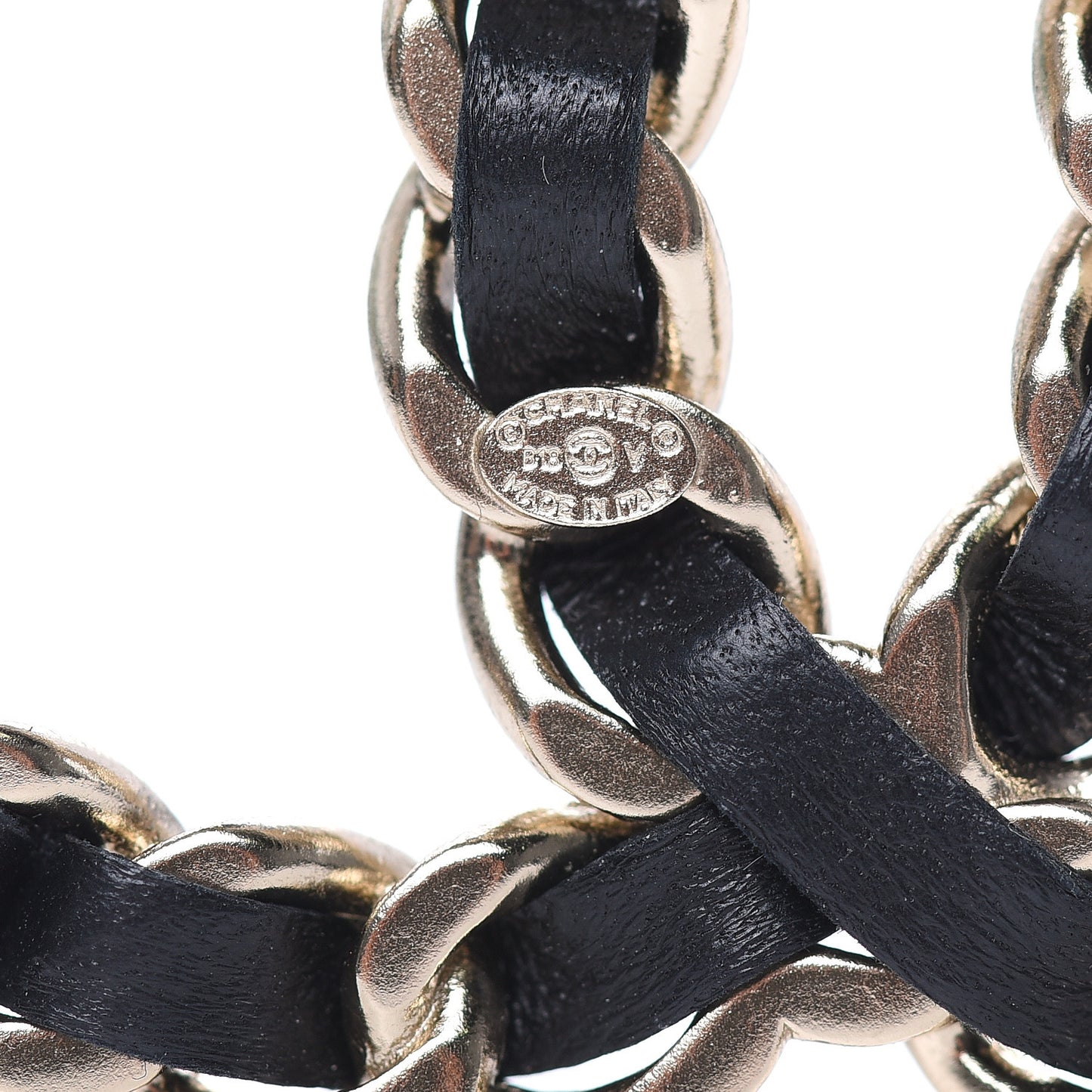 Lambskin Chain CC Brooch Black Gold