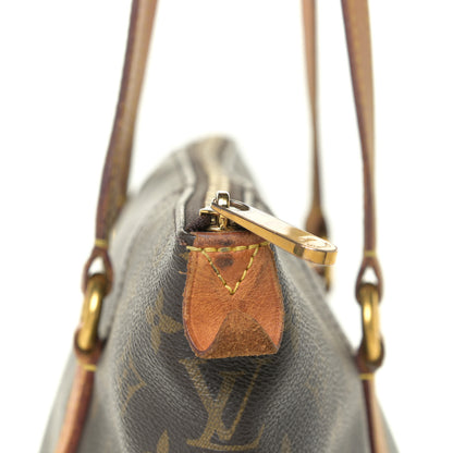 Louis Vuitton Monogram Totally MM 18 of 31