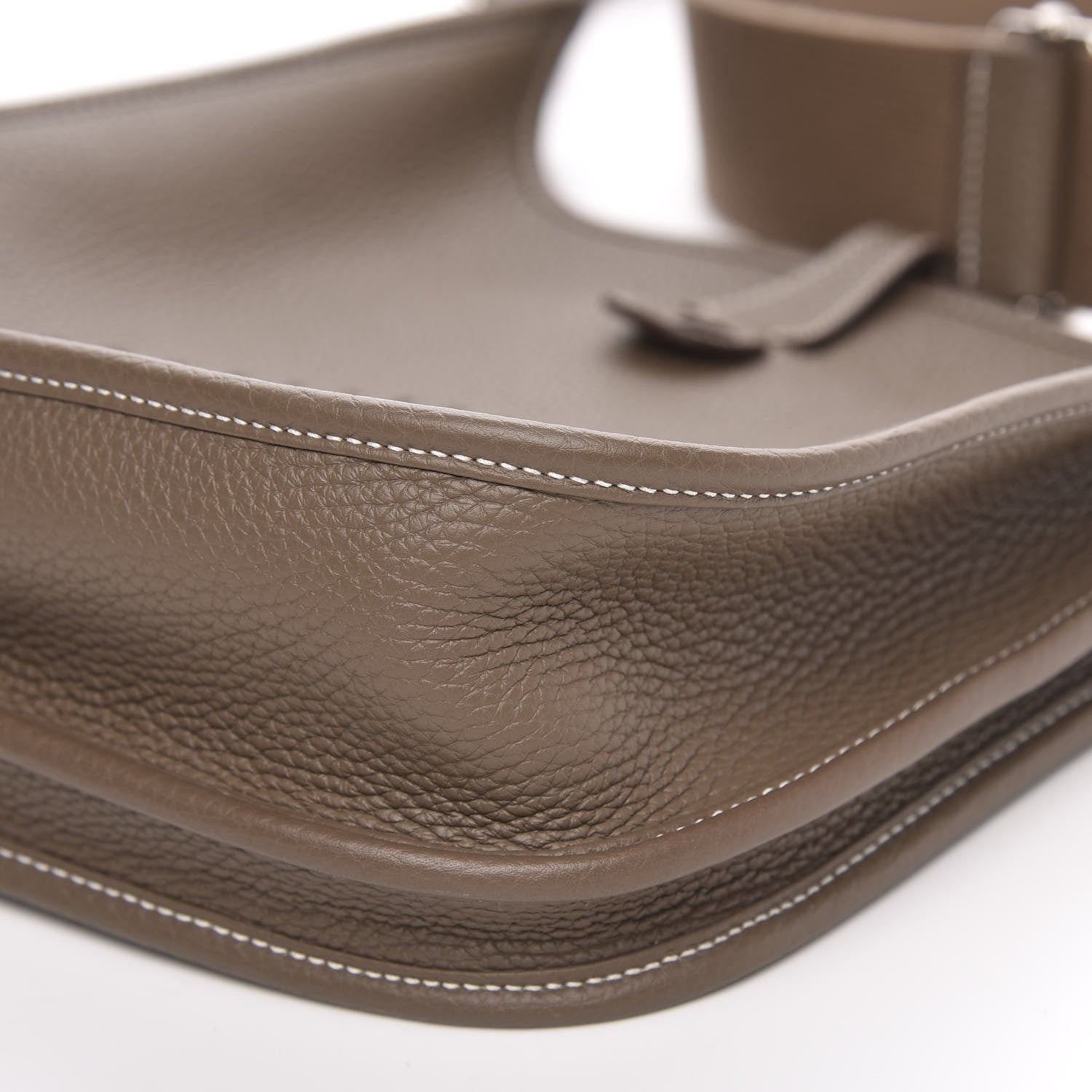 Hermes Taurillon Clemence Evelyne III PM Etoupe 10 of 11