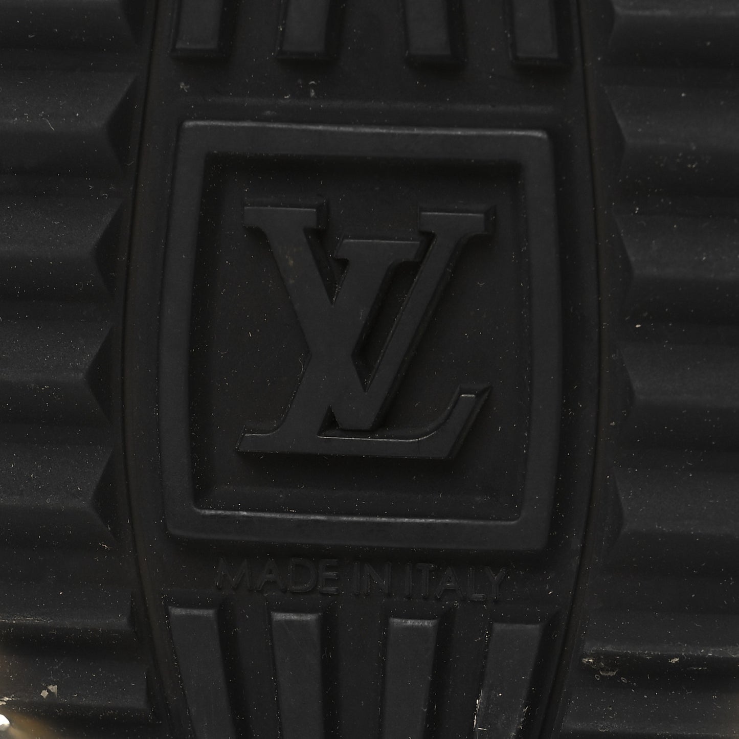 Suede Monogram Run Away Sneakers 37 Black