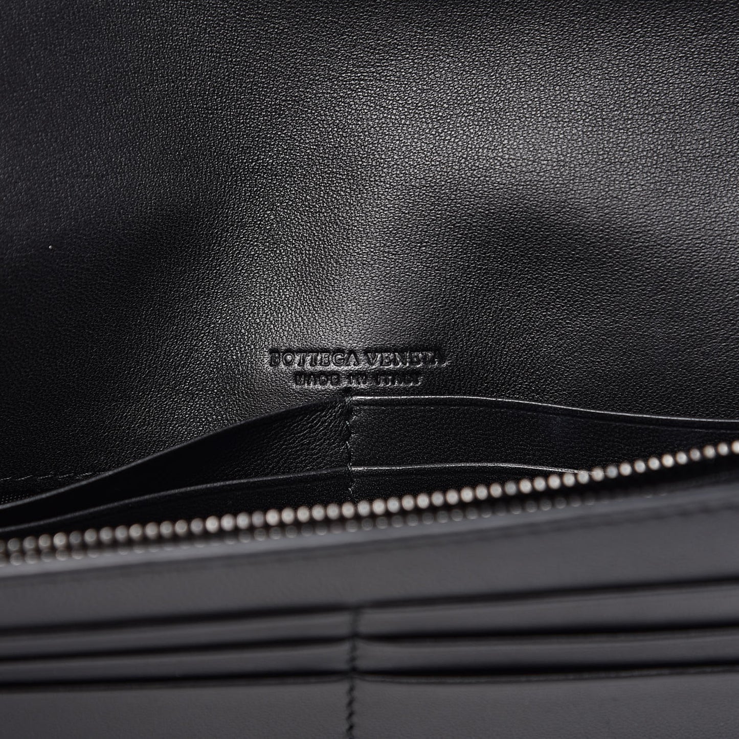 Nappa Intrecciato Brio Chain Wallet Black