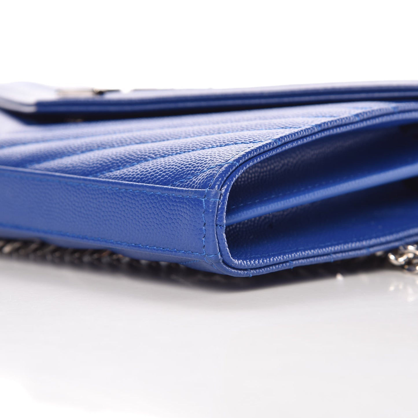 Grain De Poudre Matelasse Chevron Monogram Chain Wallet Blue Majorelle
