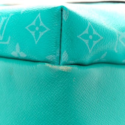 Louis Vuitton Taiga Monogram Discovery Backpack PM Vert 12 of 16