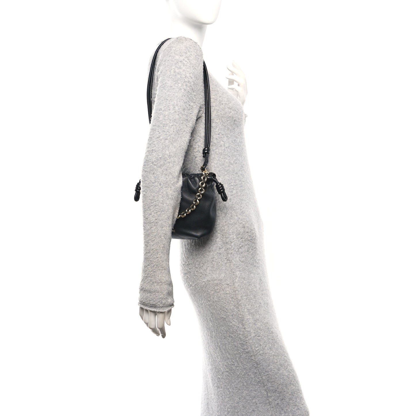 Mellow Nappa Donut Chain Mini Flamenco Knot Clutch Black