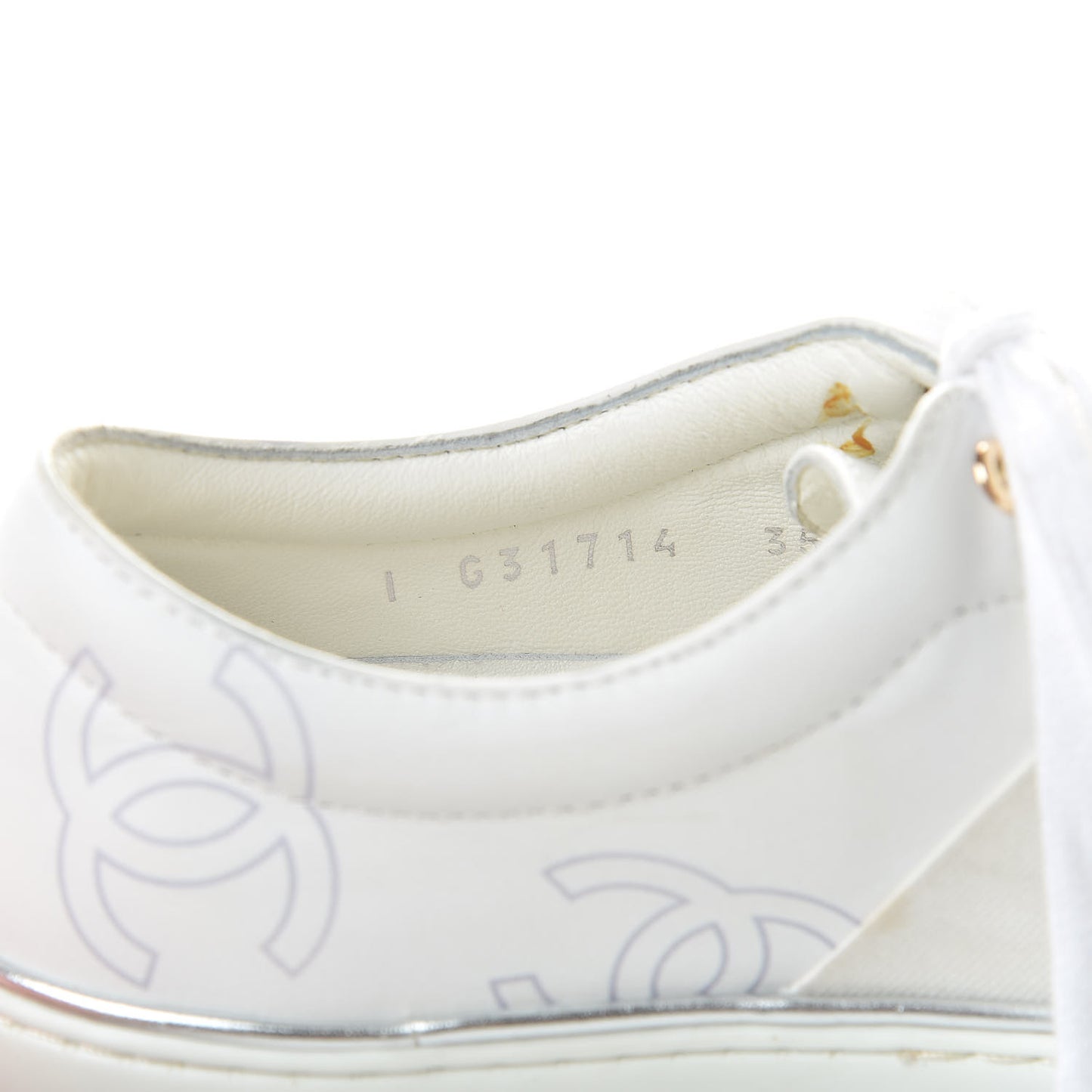 Calfskin Womens CC Sneakers 35 White