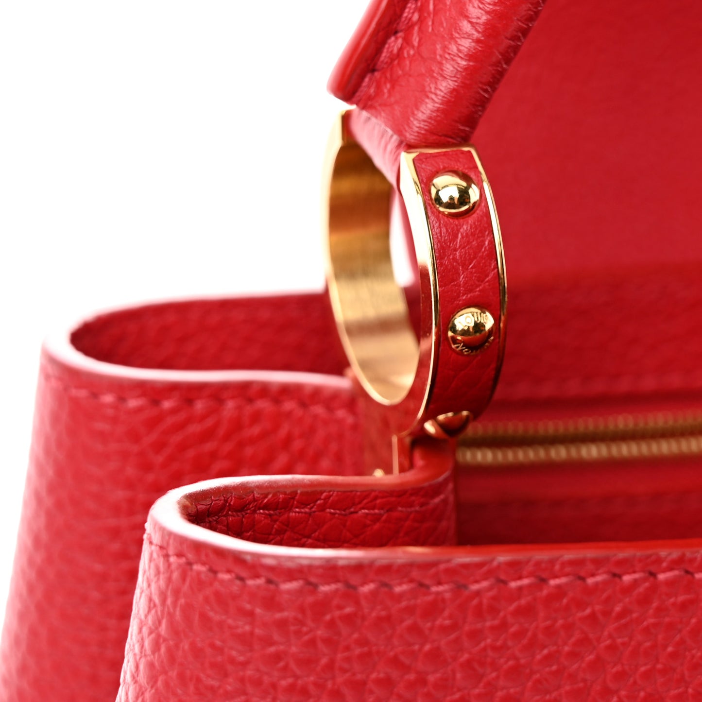 Taurillon Capucines PM Scarlet