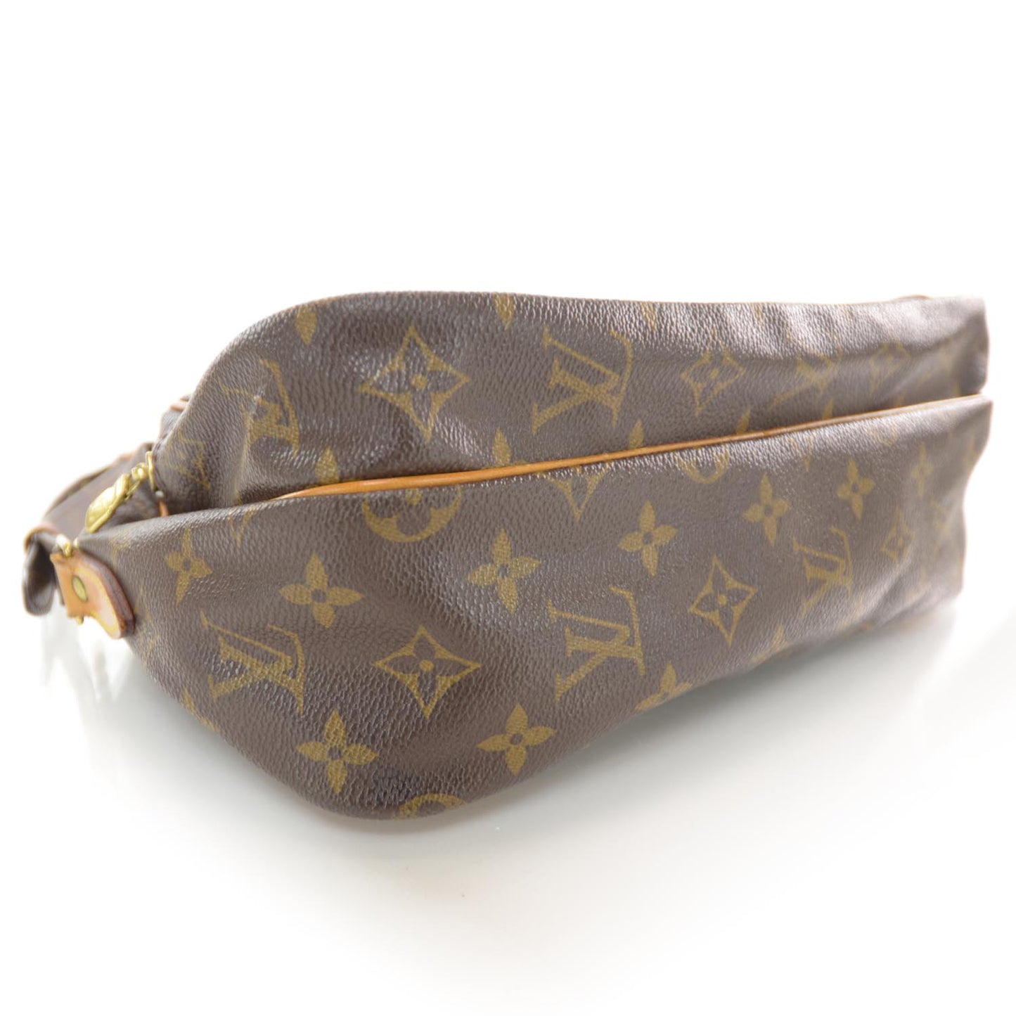 Monogram Nil 28