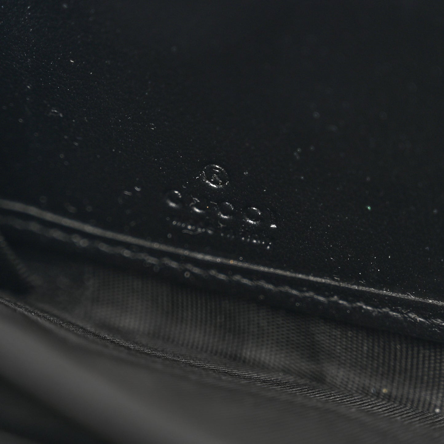 Calfskin Matelasse GG Marmont Zip Around Wallet Black