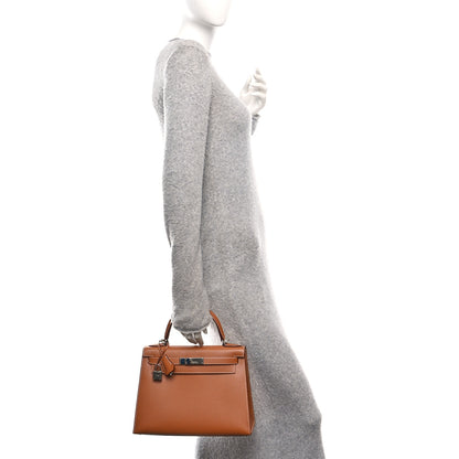 Hermes Madame Calfskin Kelly Sellier 28 Gold 2 of 15