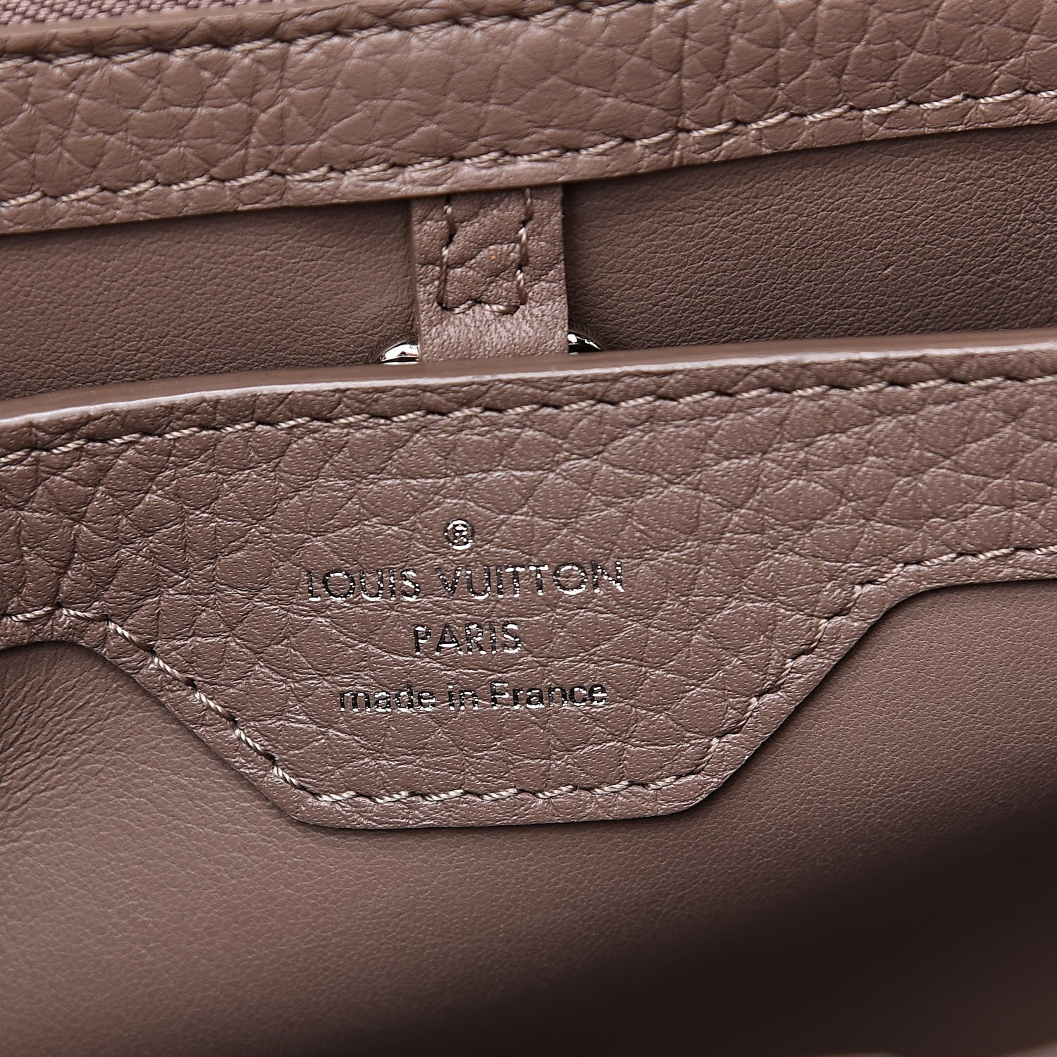 Louis Vuitton Taurillon Capucines BB Magnolia 6 of 9