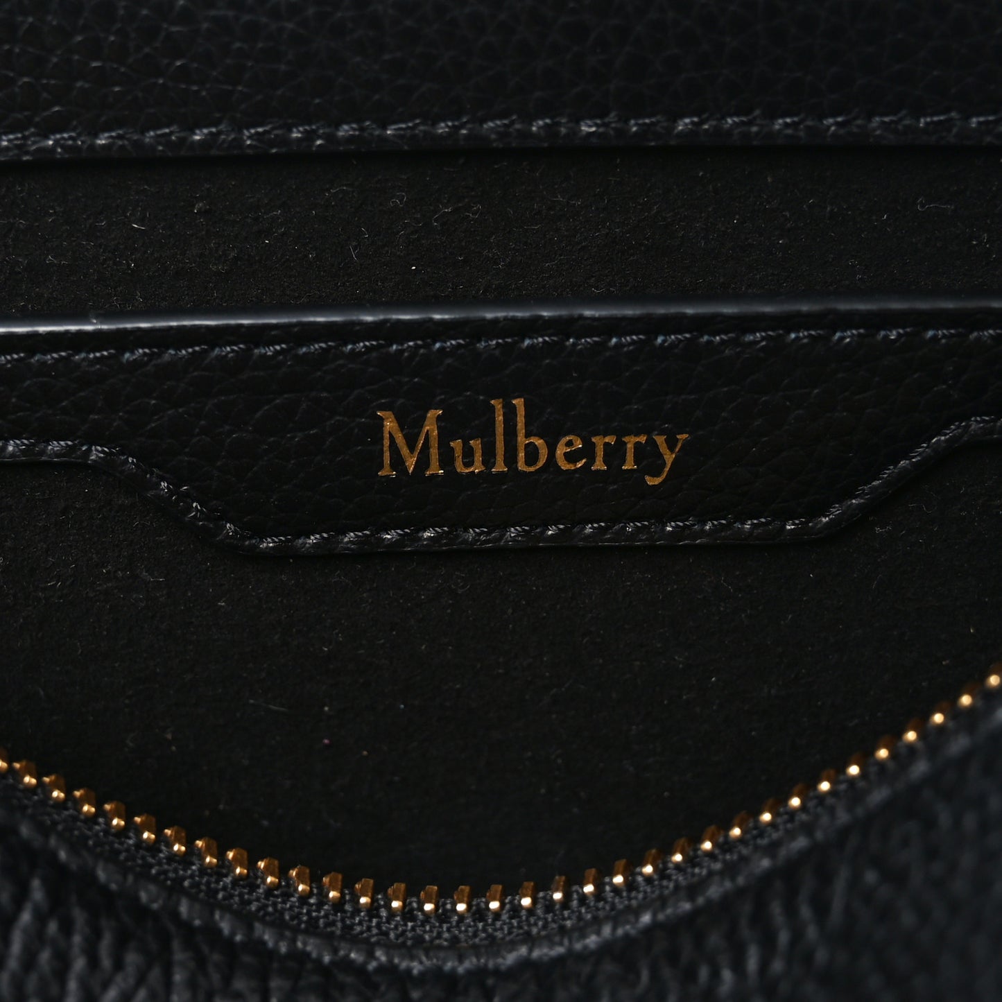 Small Classic Grain Billie Crossbody Bag Black
