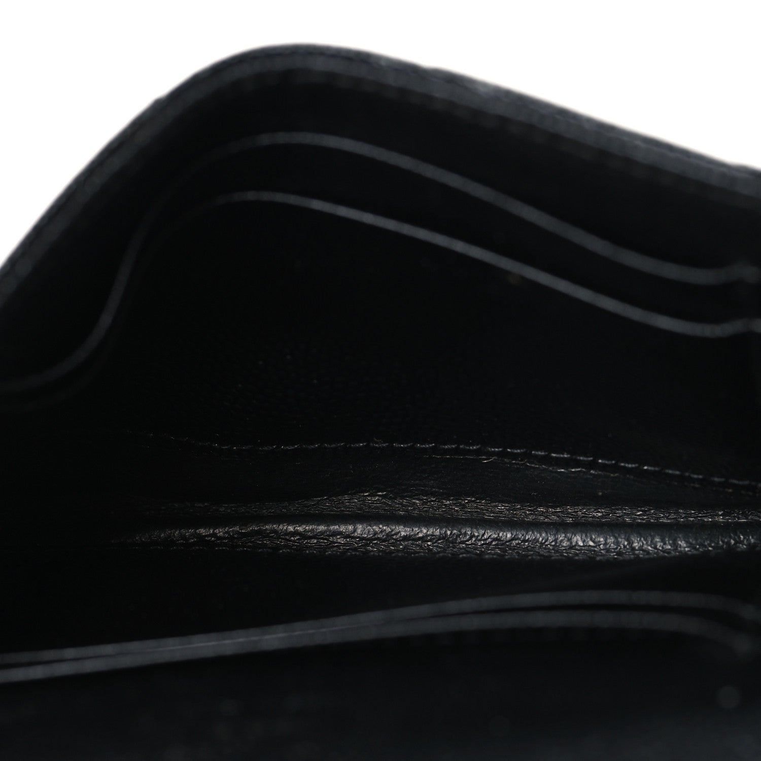 Saint Laurent Grain De Poudre Matelasse Chevron Small Monochrome Monogram Envelope Wallet Black 5 of 8