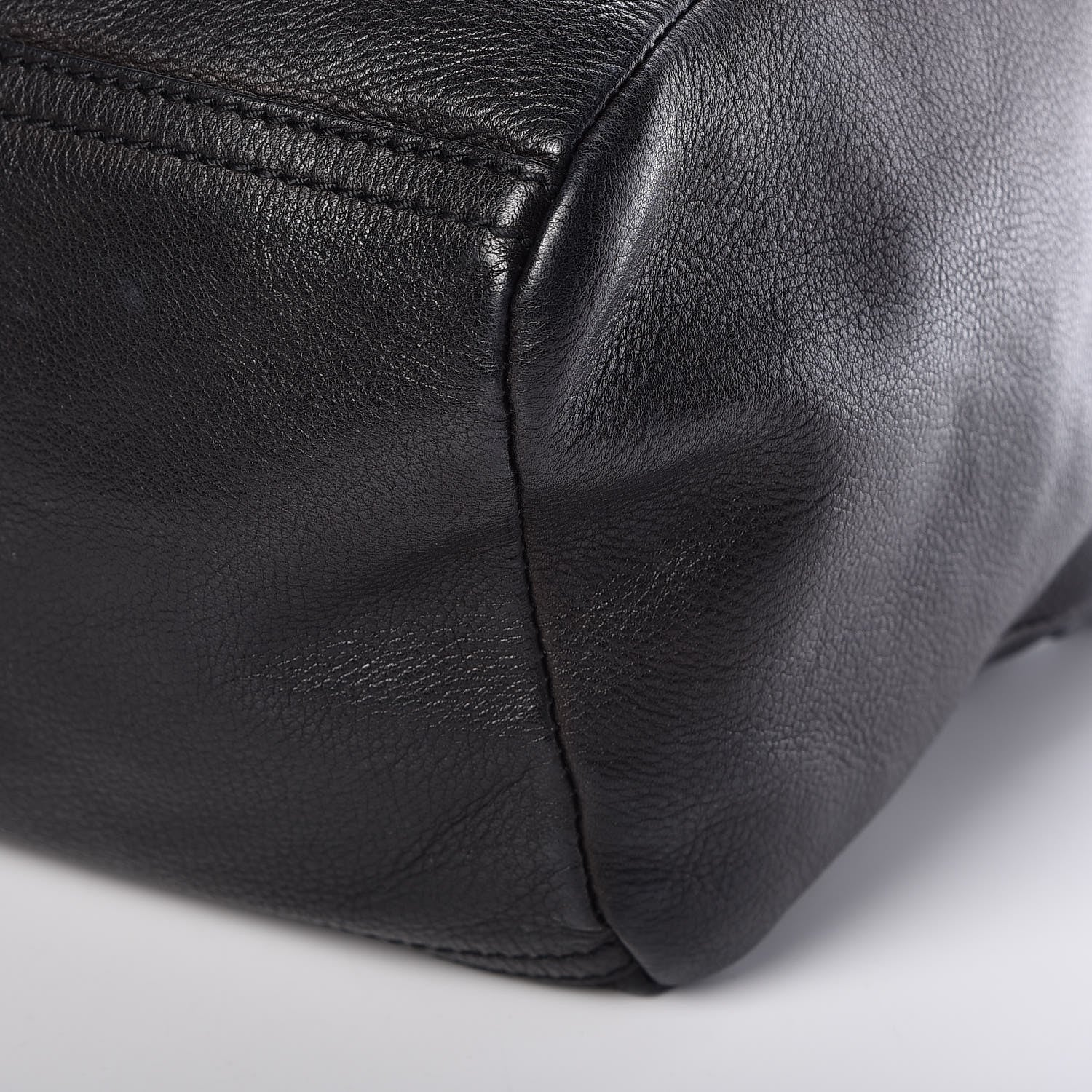 Givenchy Pebbled Calfskin Medium Bolt Stud Pandora Black 10 of 10