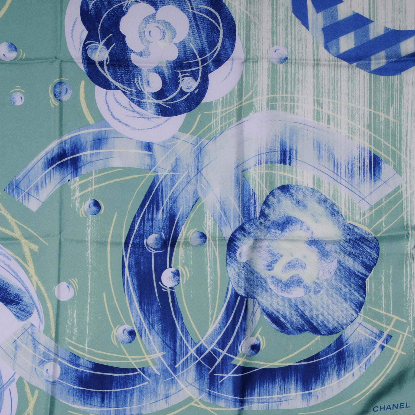 Silk Camellia CC Pearl Scarf Green