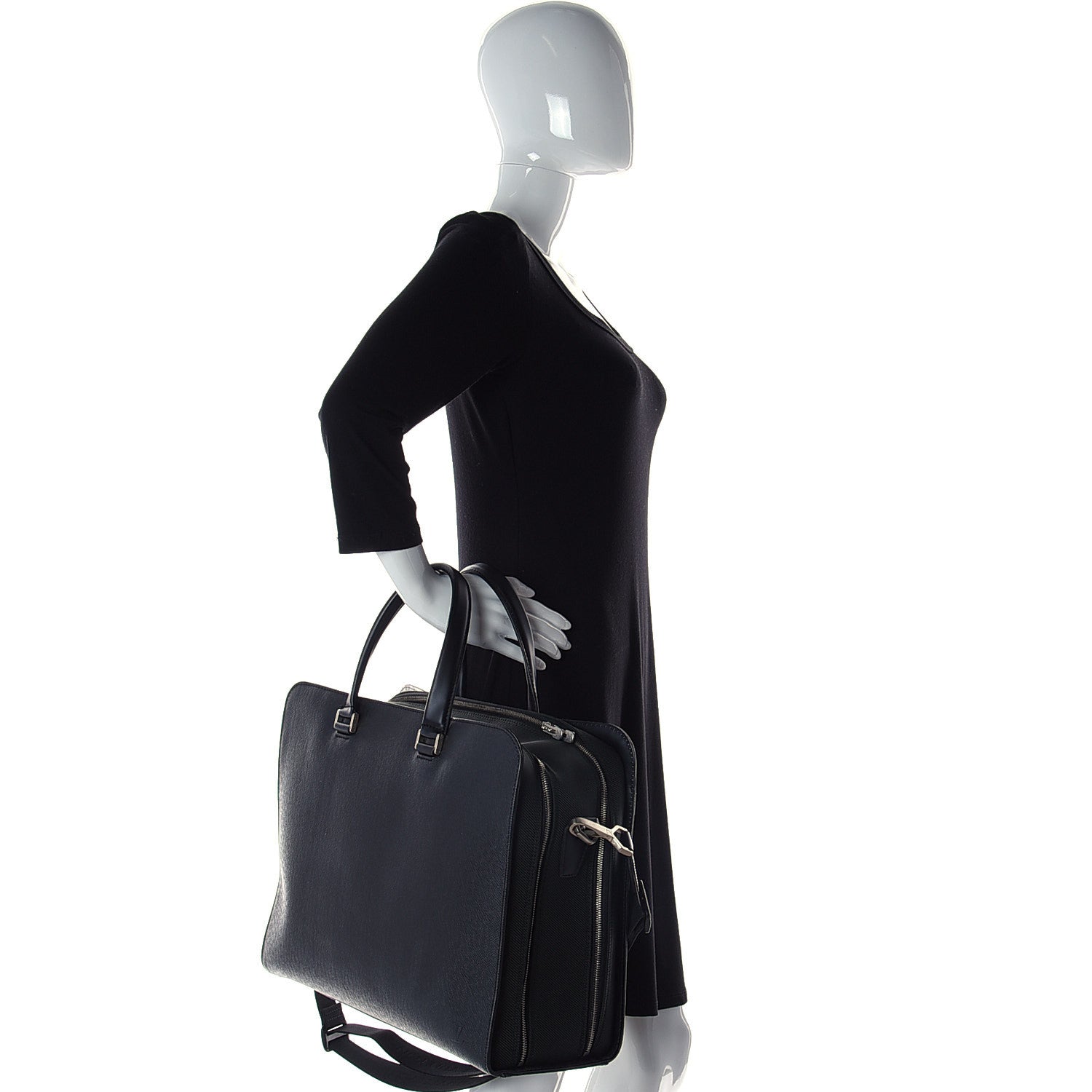 Louis Vuitton Taiga Briefcase Black 3 of 14
