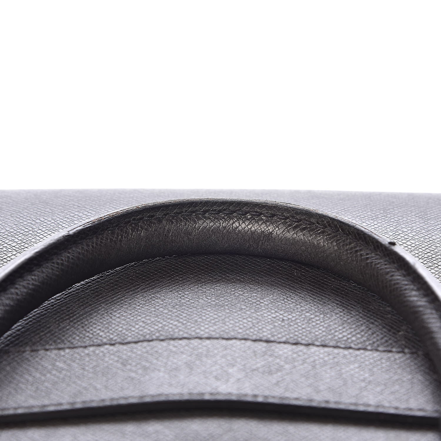 Louis Vuitton Taiga Porte-Documents Business MM Ardoise 24 of 26