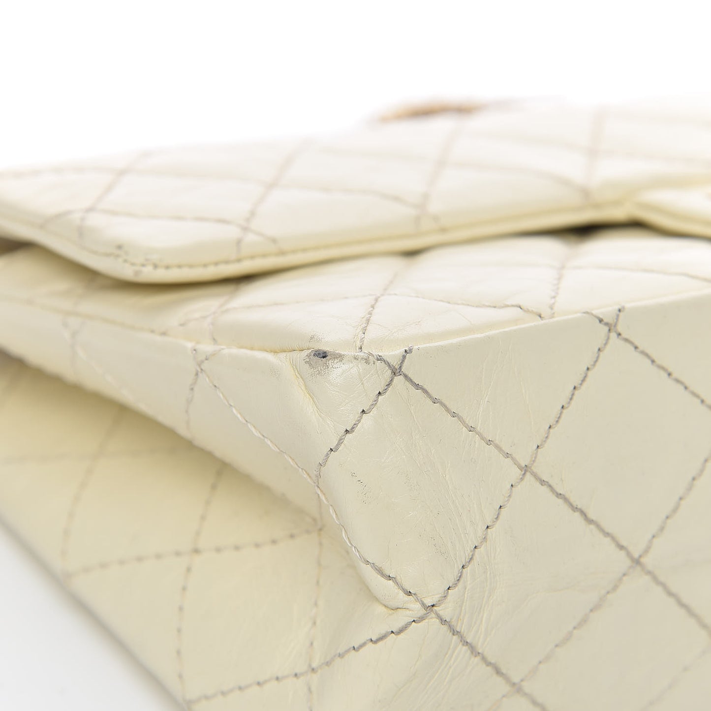 Aged Calfskin 2.55 Reissue 226 Flap Ivory