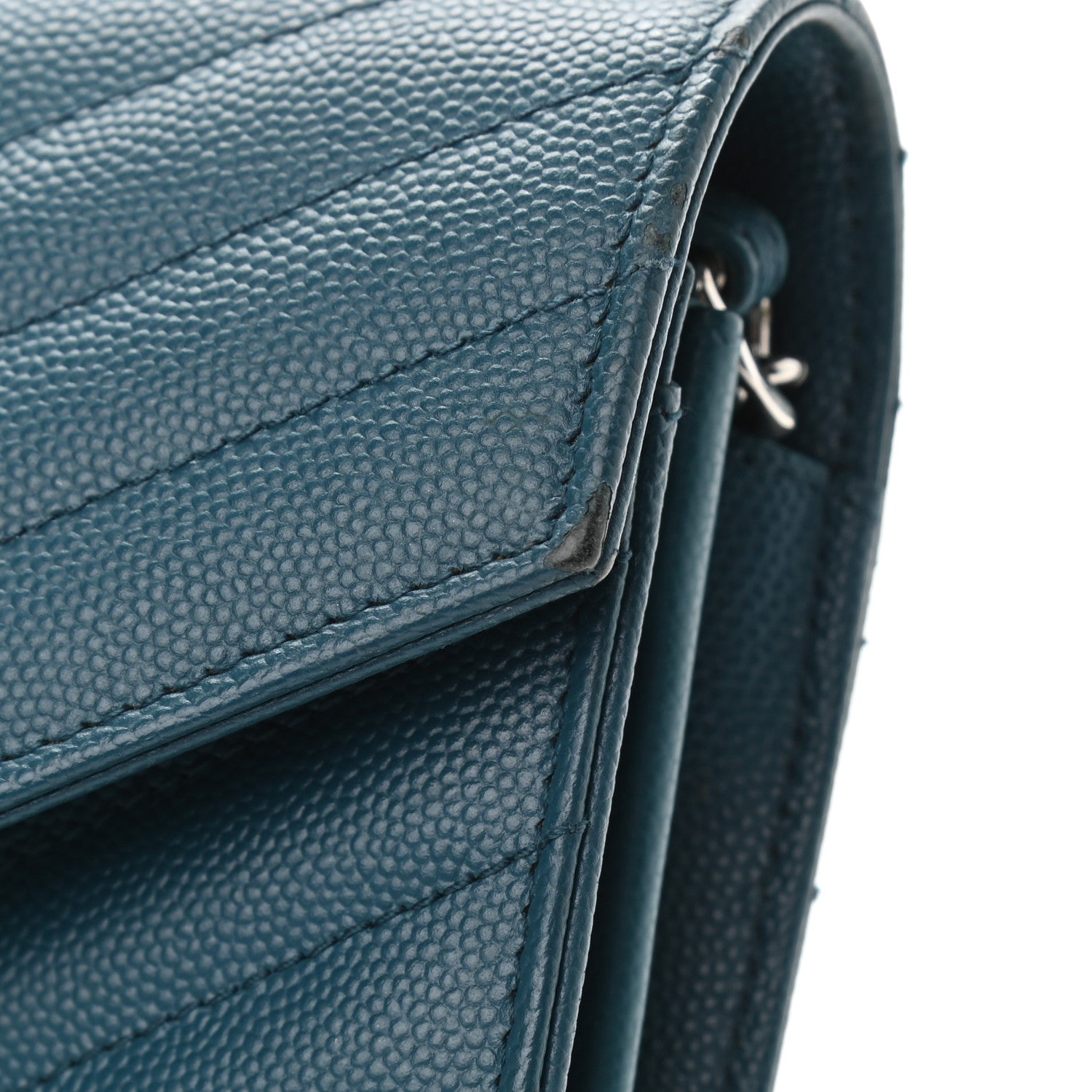 Saint Laurent Grain De Poudre Matelasse Chevron Medium Monogram Chain Wallet Peacock Green 13 of 15