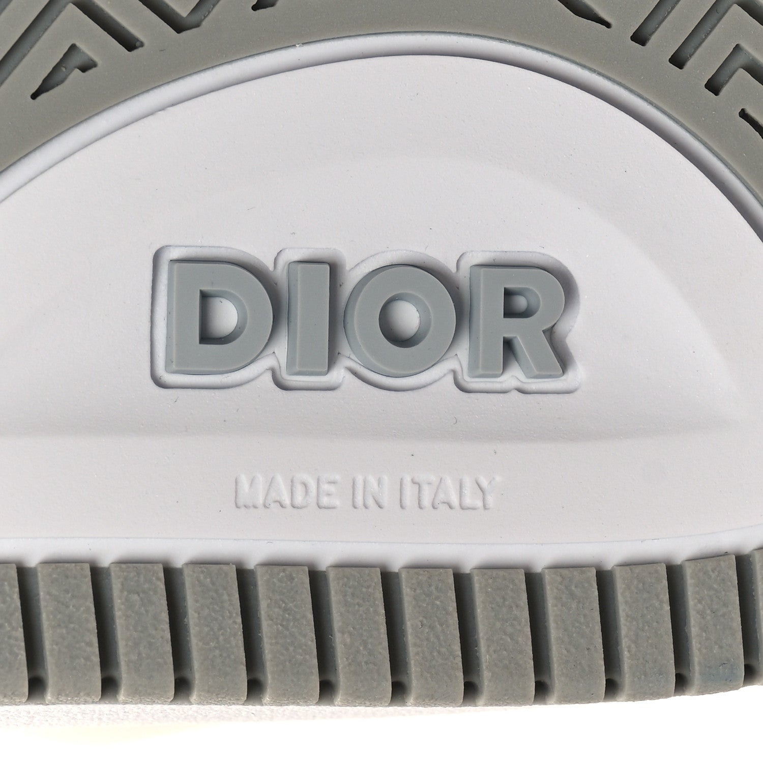 Christian Dior Smooth Calfskin Oblique Galaxy Perforated Mens B27 Low Top Sneakers 42 White Grey 7 of 9
