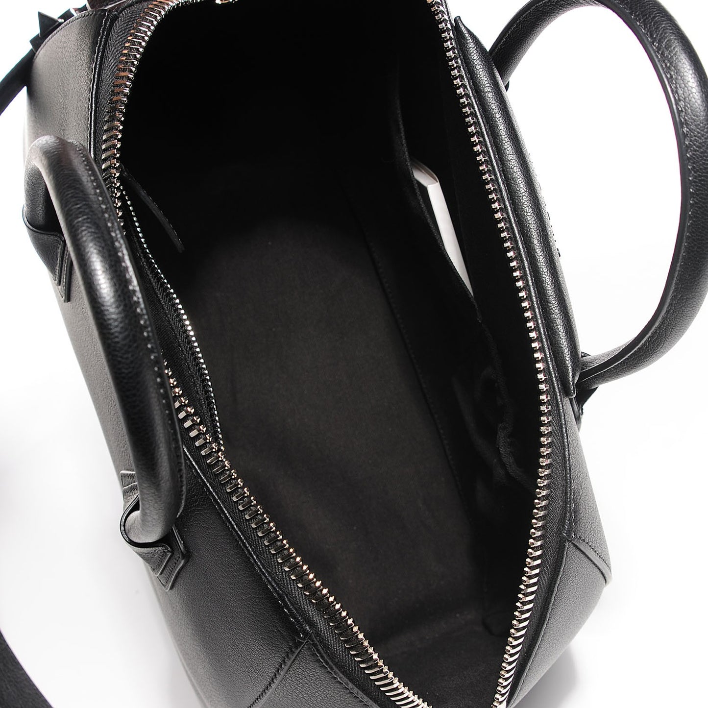 Sugar Goatskin Medium Antigona Black