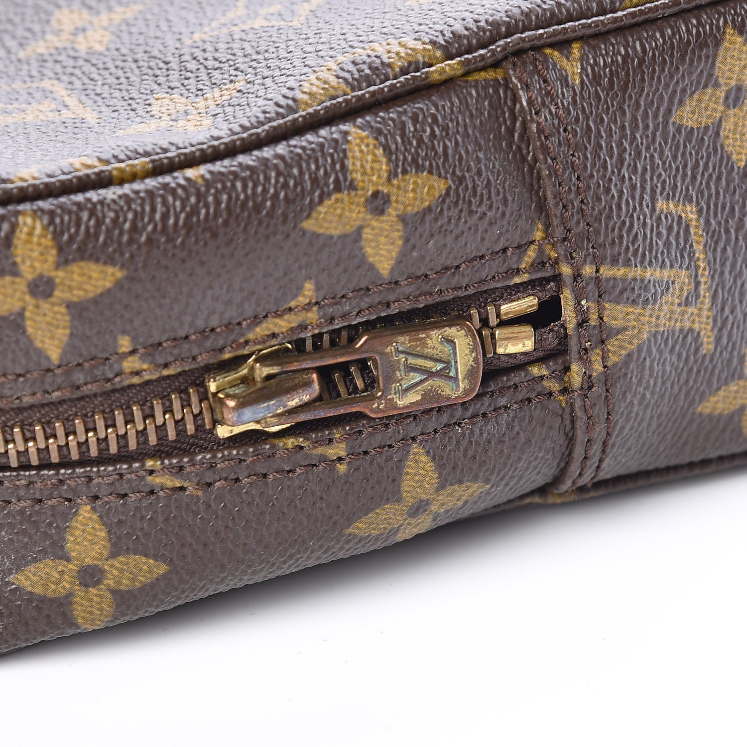 Louis Vuitton Monogram Trousse Toilette 23 8 of 8