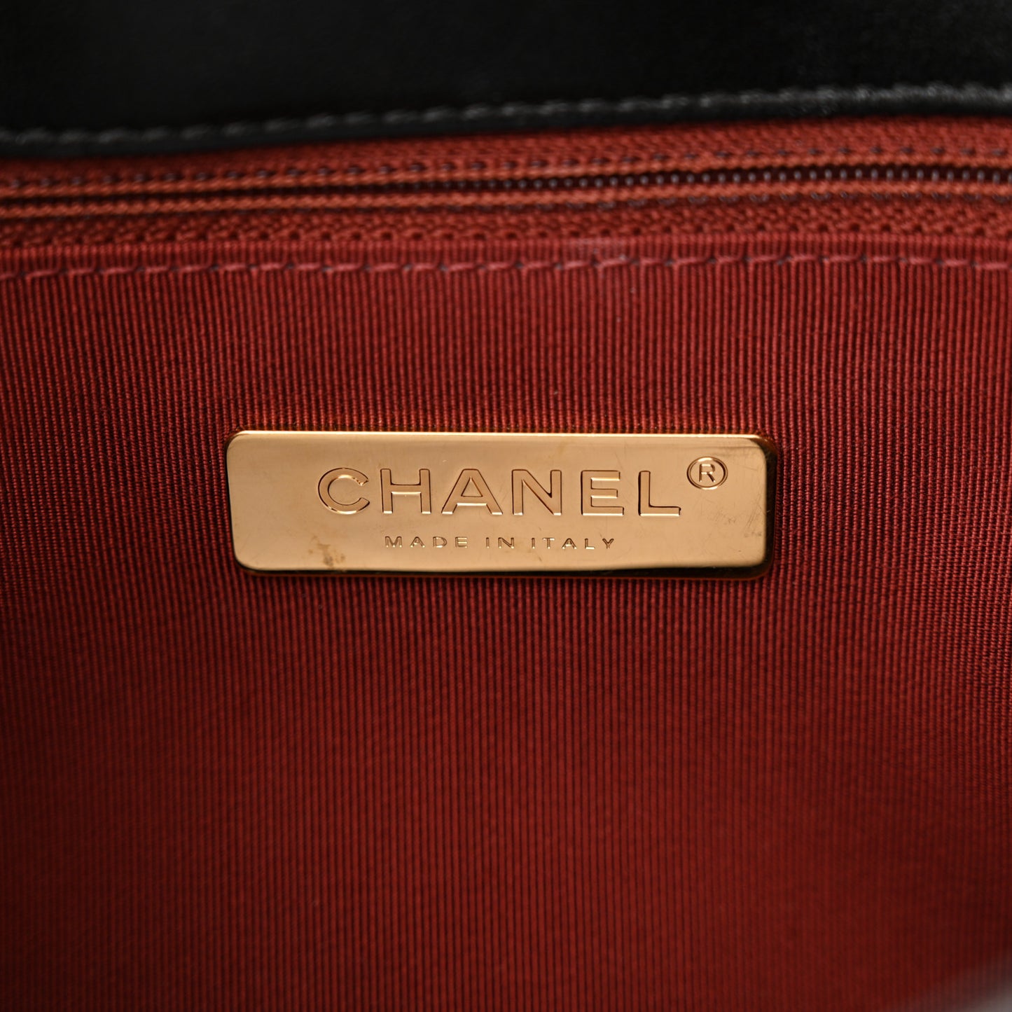 Shiny Goatskin Quilted Medium Chanel 19 Flap Black