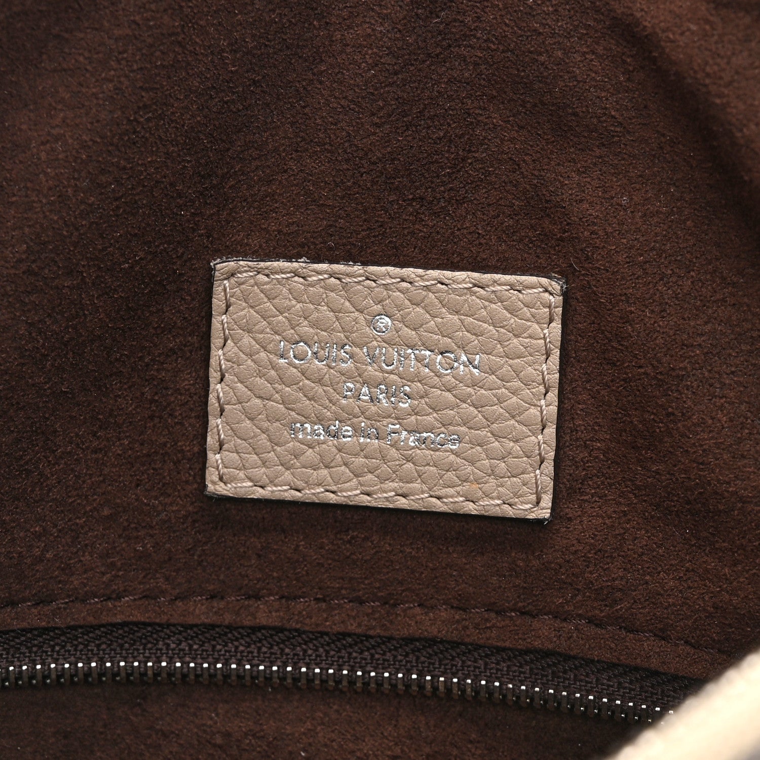Louis Vuitton Mahina Babylone Chain BB Galet 6 of 10