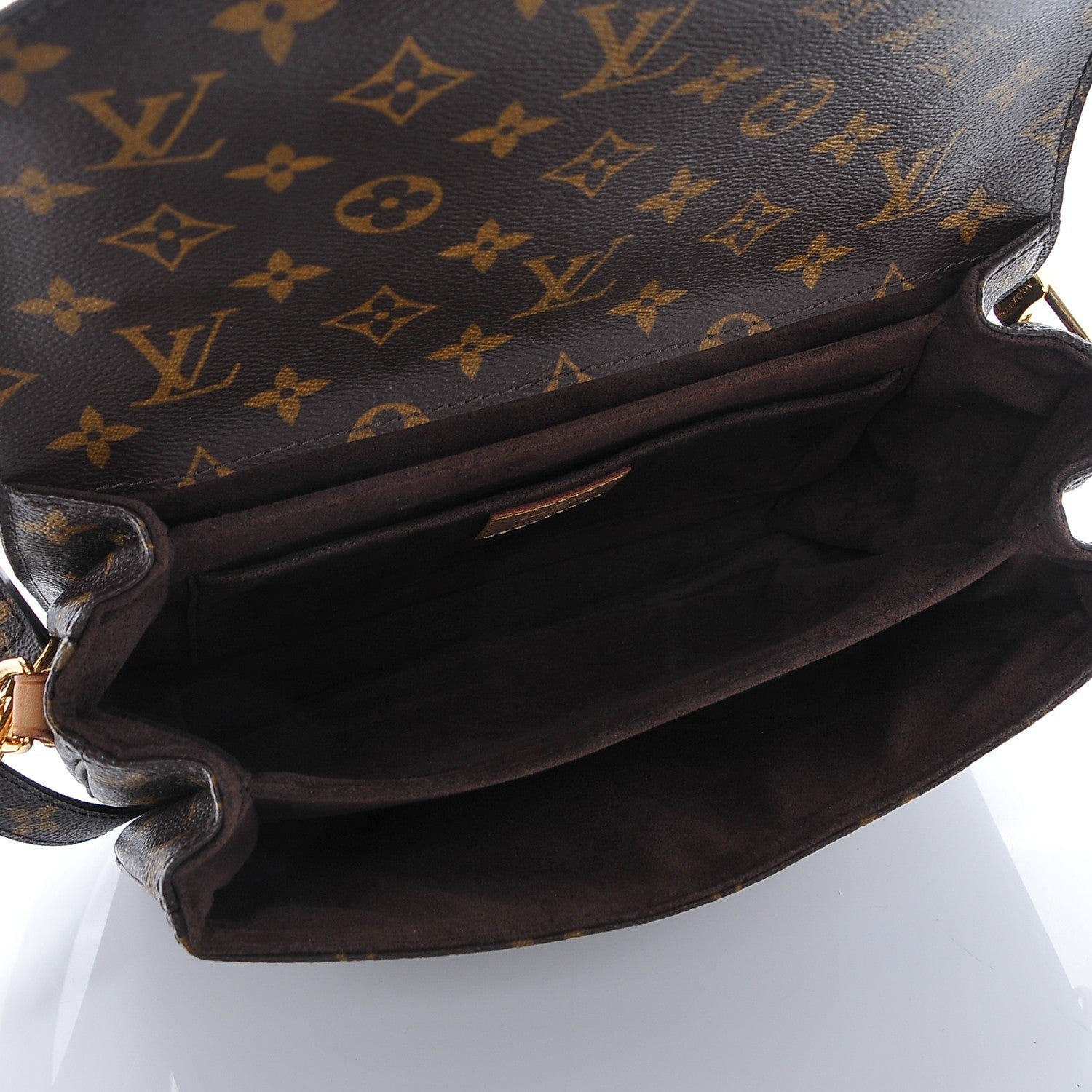 Louis Vuitton Monogram Pochette Metis 5 of 6