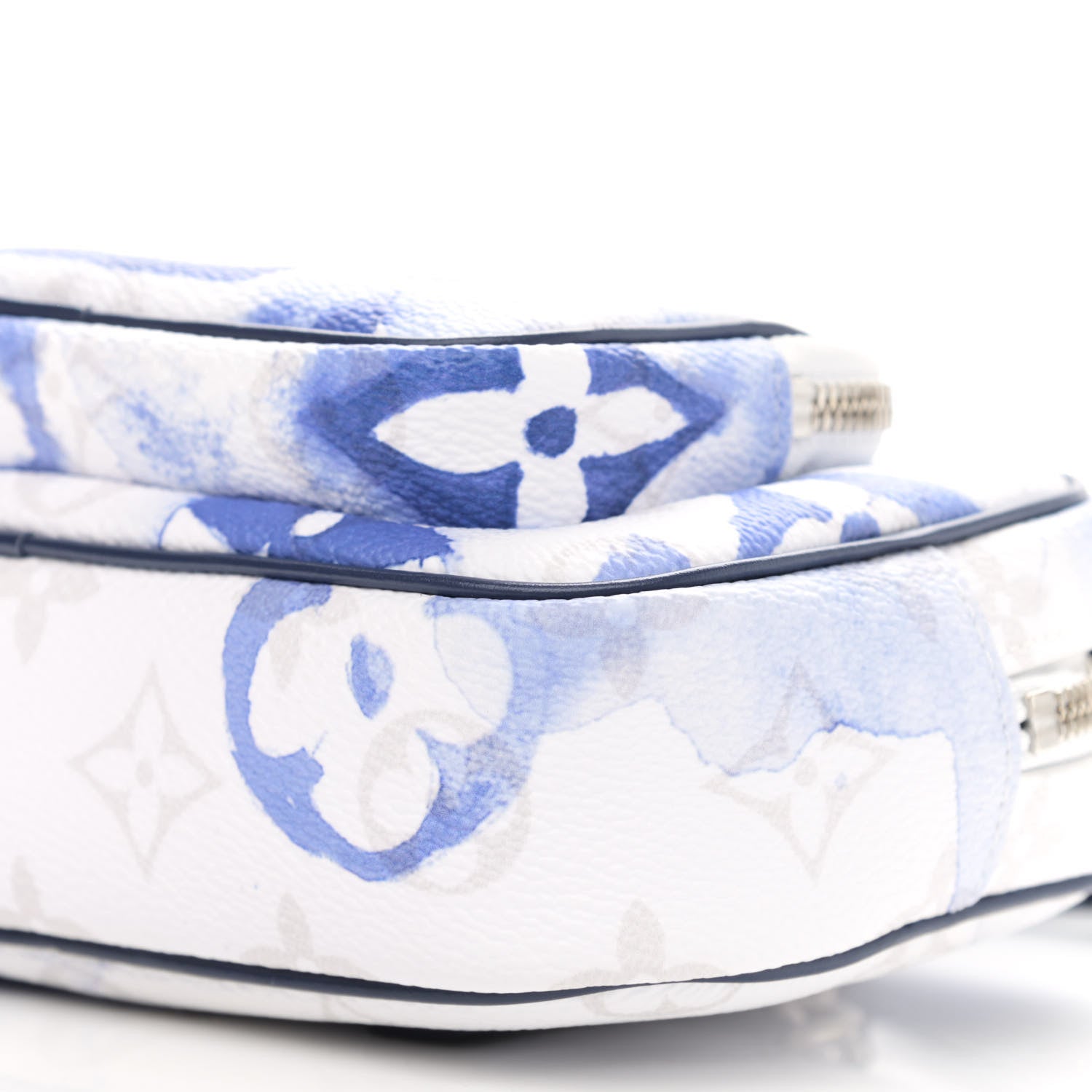 Louis Vuitton Monogram Watercolor Outdoor Pouch Blue 8 of 9