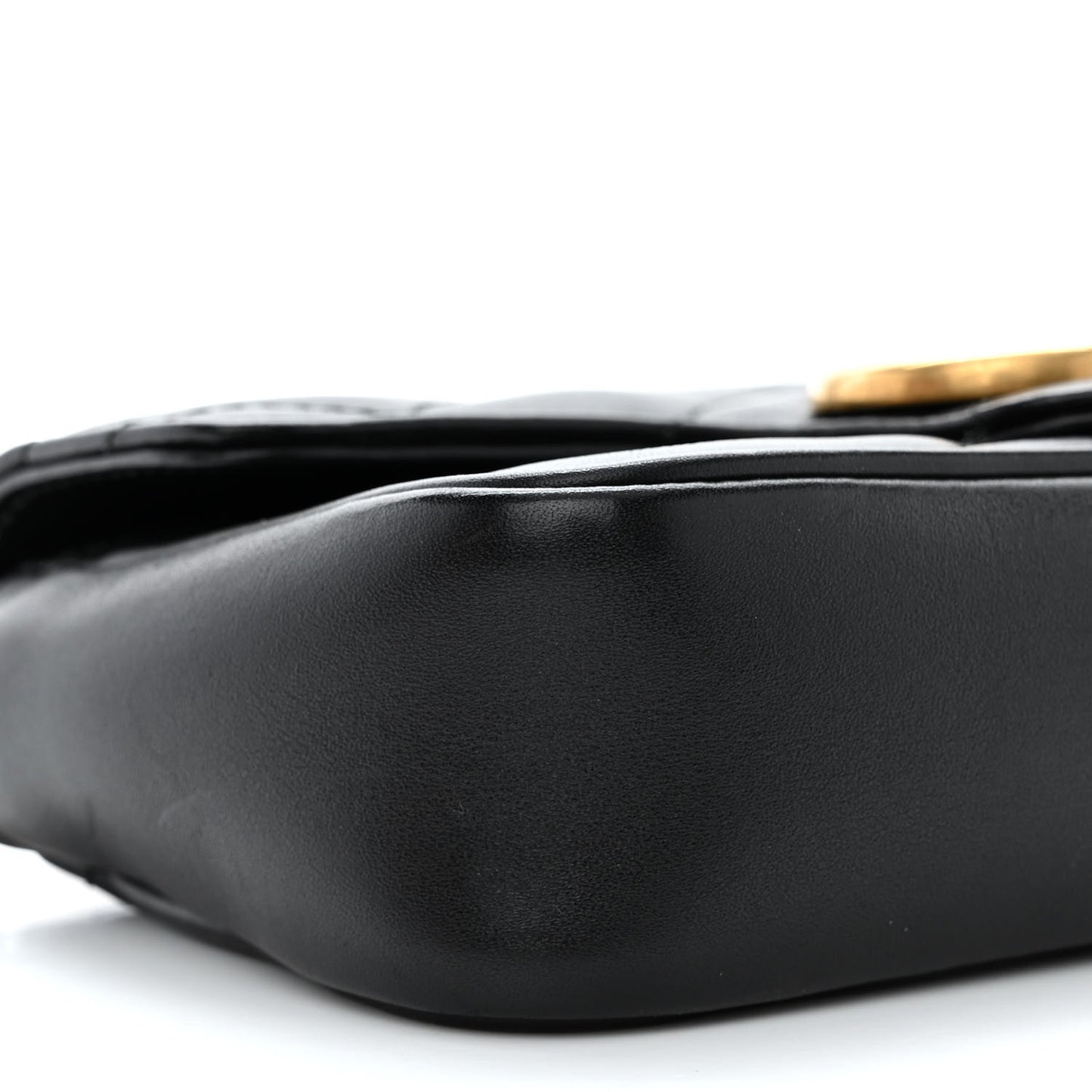 Calfskin Matelasse Super Mini GG Marmont Shoulder Bag Black