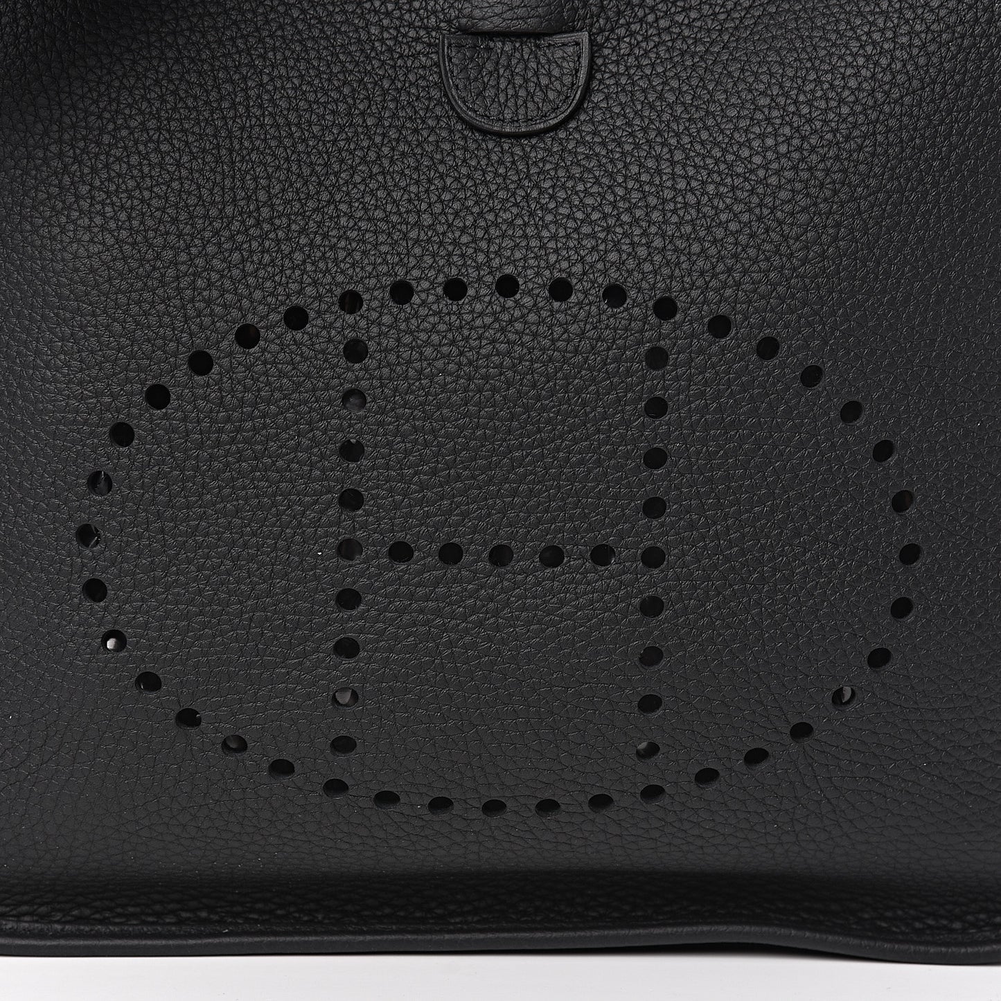 Taurillon Clemence Evelyne III PM Black