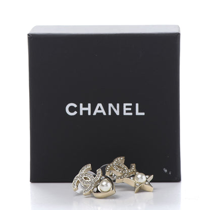 Chanel Crystal Pearl Charming Winter CC Star Heart Earrings Gold 5 of 5